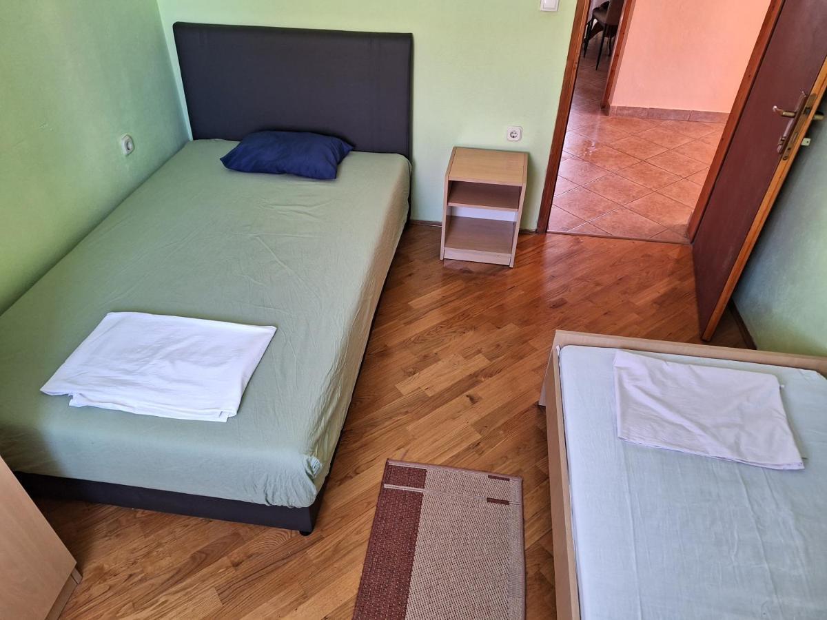 Mara Apartment